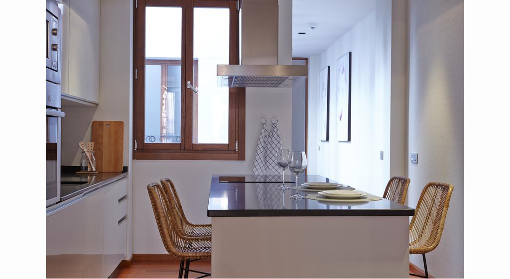 60 Balconies Design Apartment Madrid Luaran gambar